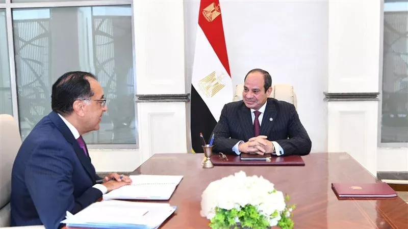 الرئيس السيسي ومصطفي