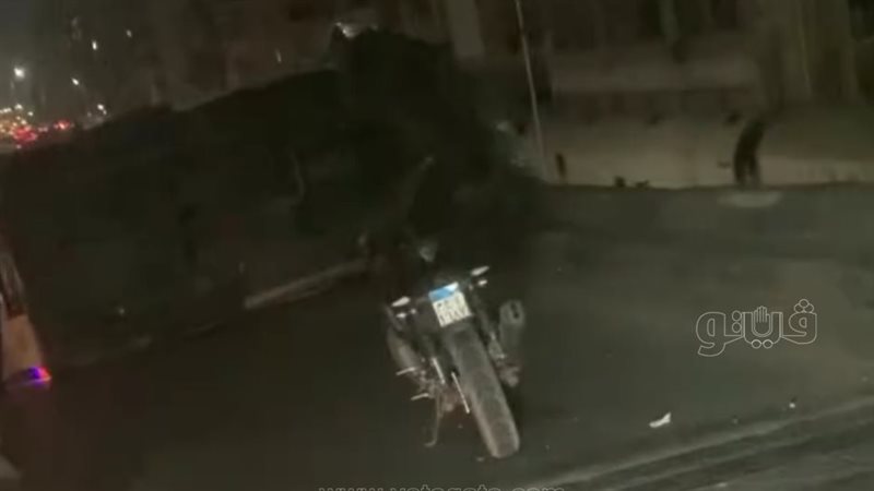 انقلاب ميكروباص فوق