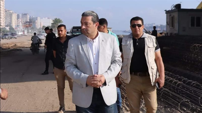 محافظ دمياط يتابع
