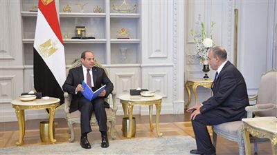 السيسي يوجه بتعزيز أوضاع حقوق الإنسان وترسيخ أسس المواطنة وسيادة القانون وعدم التمييز