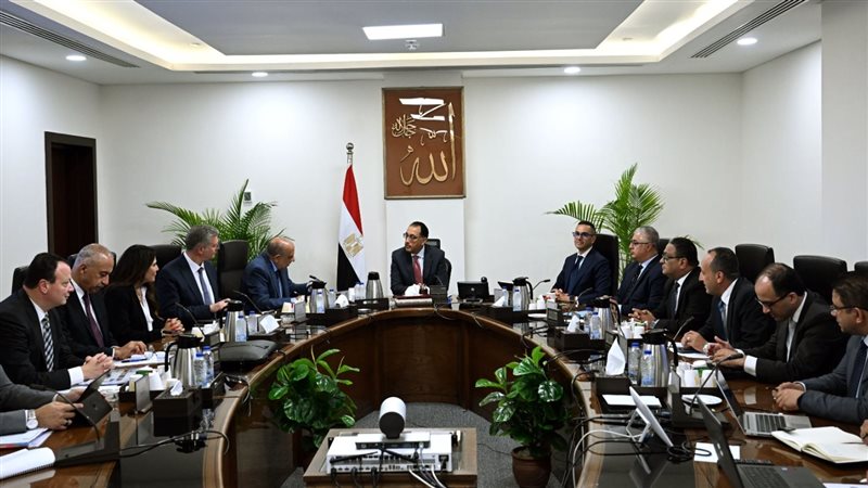 اجتماع برئاسة الدكتور