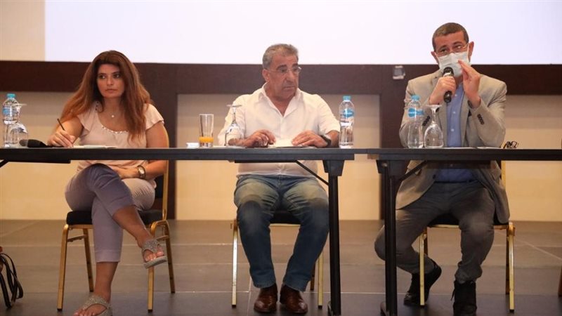 إجتماع مساعد وزير