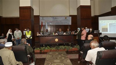 محافظ أسيوط يشهد جلسة التشاور لمناقشة الخطة الاستثمارية للعام المالي 
