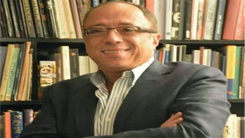  الدكتور أشرف رضا