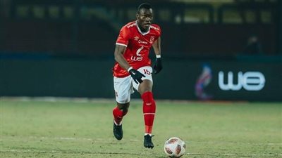أليو ديانج يحرز الهدف الأول للأهلي في شباك الزمالك بعد مرور 15 دقيقة| صور