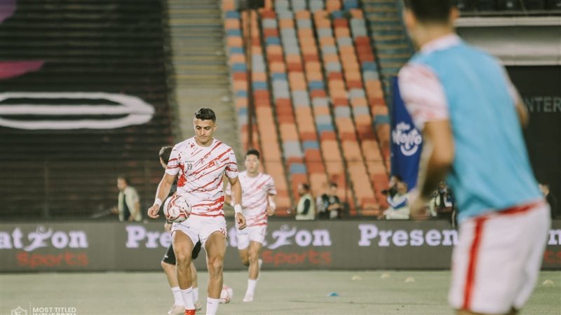 إحماء لاعبي الزمالك