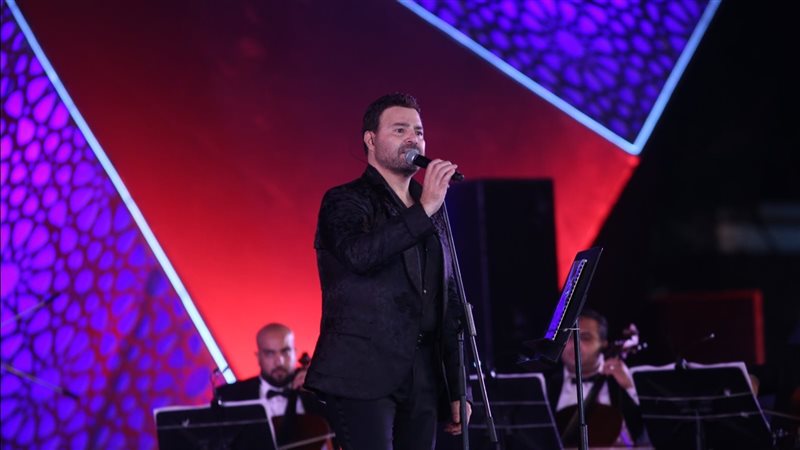 المطرب عاصي الحلاني