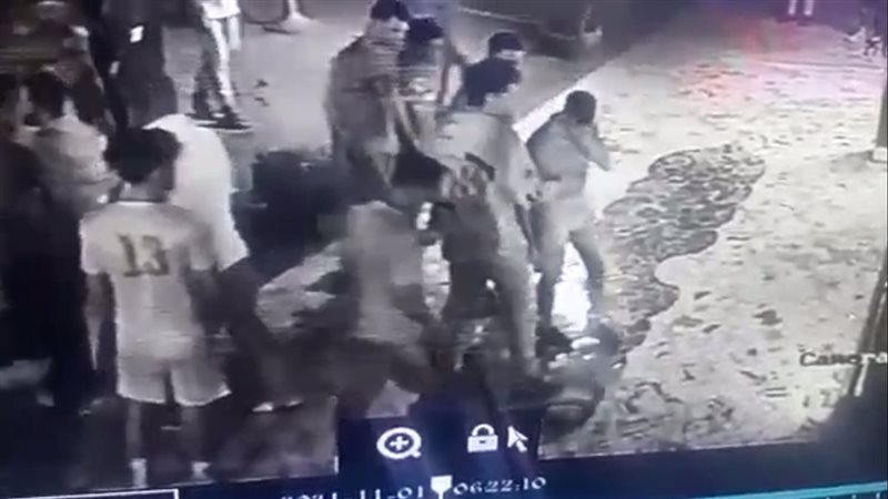 مجزرة بالأسلحة البيضاء