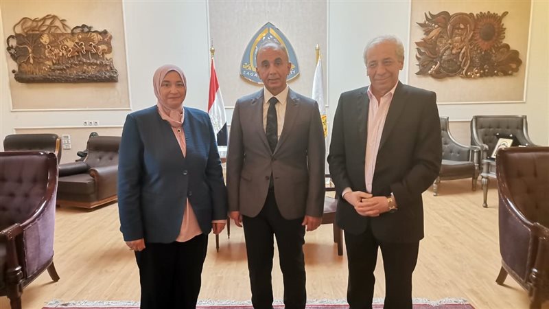  التعاون بين جامعة