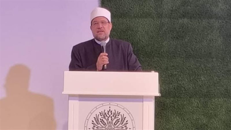 وزير الأوقاف الدكتور
