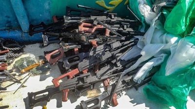 تقرير يكشف تهريب أسلحة إيرانية من الحوثيين إلى الصومال