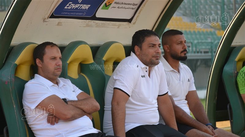 الجهاز الفني لنادي