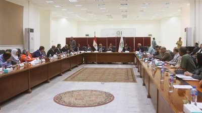 رئيس جهاز العاشر من رمضان يلتقي مجموعة من ممثلي المجتمع المدني
