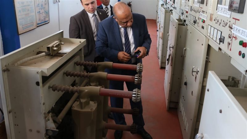 جولة وزير الكهرباء