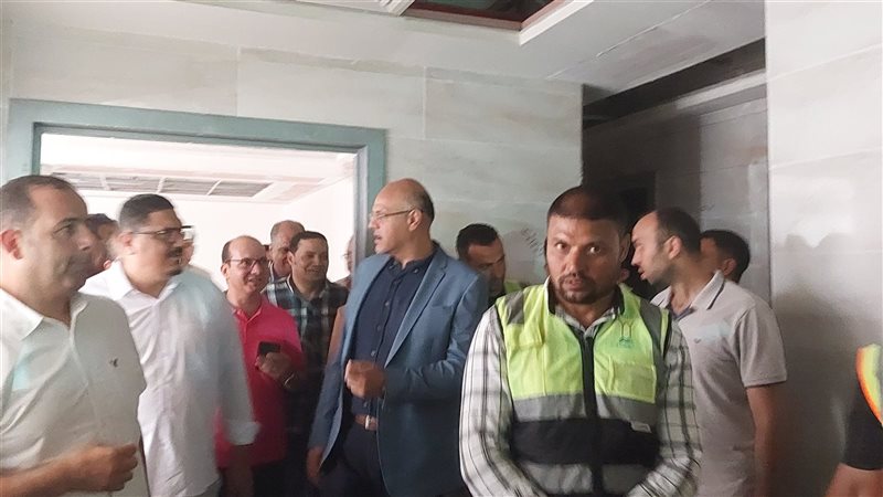 محافظ القليوبية ومساعد