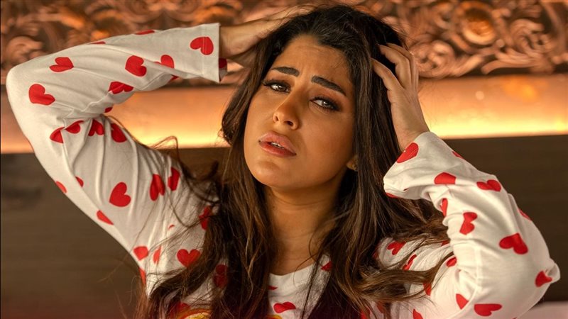 أيتن عامر، فيتو 