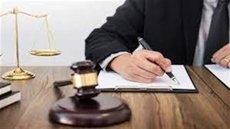 محامو الإدارات القانونية،