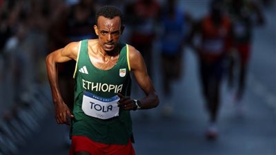 منذ 24 عاما، تولا أول إثيوبي يحرز ذهبية الماراثون بالأولمبياد 