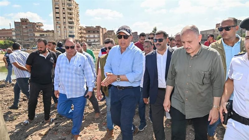 وزير الرى يتفقد تجربة
