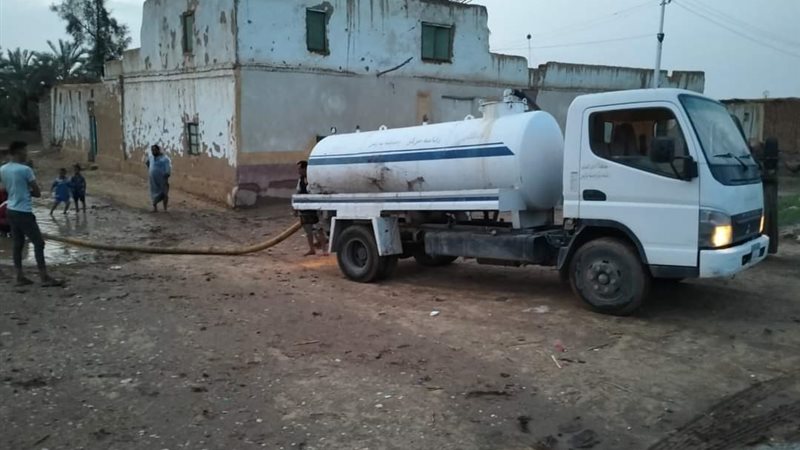 رفع آثار الأمطار،