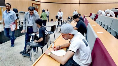 4 حالات يمنع فيها الطالب من دخول لجنة الامتحان بالجامعات 