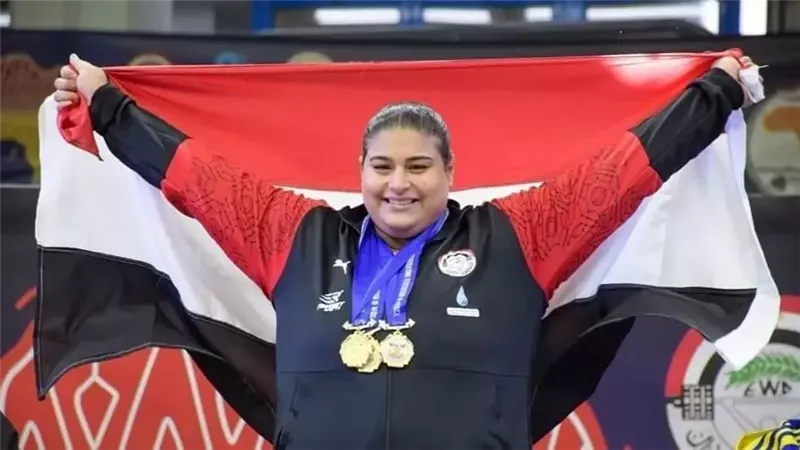 حليمة عباس، فيتو