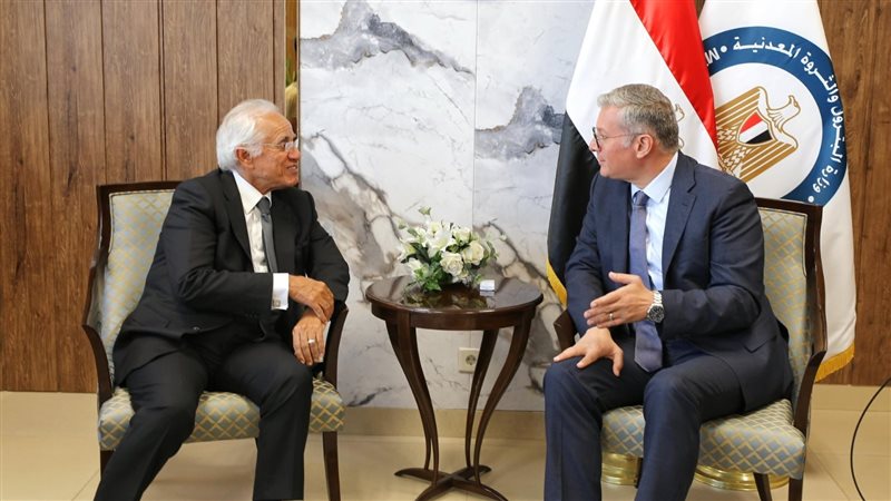 بدوي خلال اللقاء،فيتو
