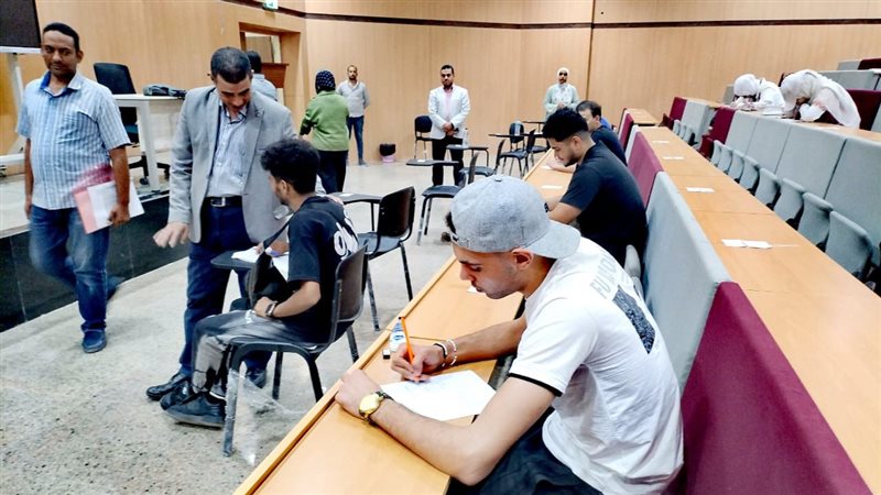 امتحانات الجامعات