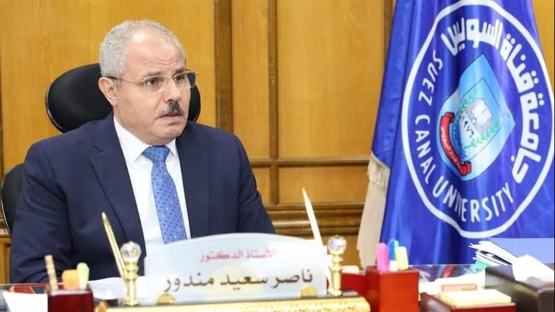 الدكتور ناصر مندور