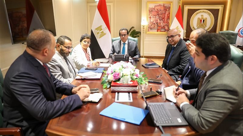 اجتماع وزير الصحة،