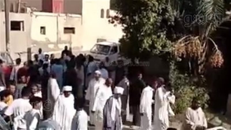 تشييع جثمان الفنان
