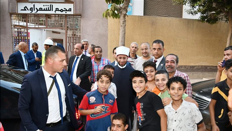 وزير الأوقاف يتفقد
