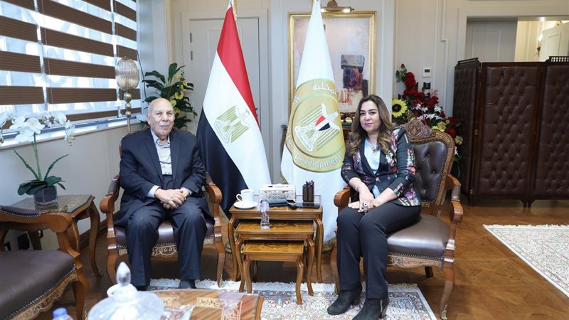 وزيرة التنمية المحلية