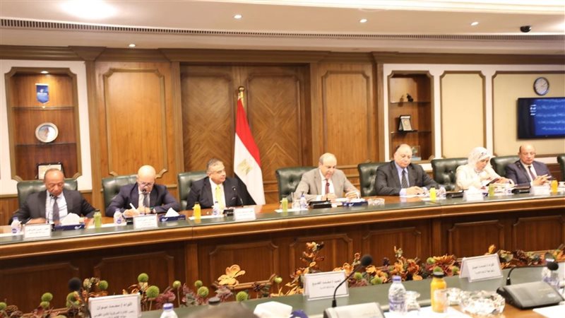وزارة الطيران، فيتو