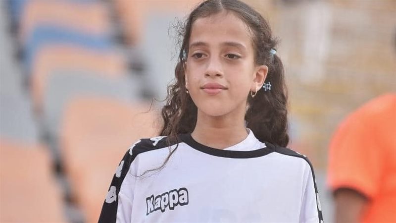 طفلة تدعم أحمد فتوح