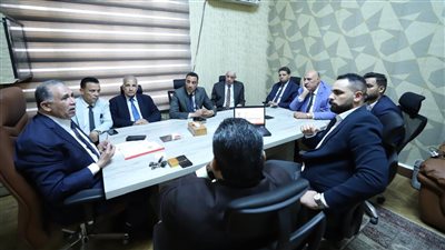 نقيب المحامين يجتمع بممثلي عدة شركات متخصصة في التحول الرقمي (صور)