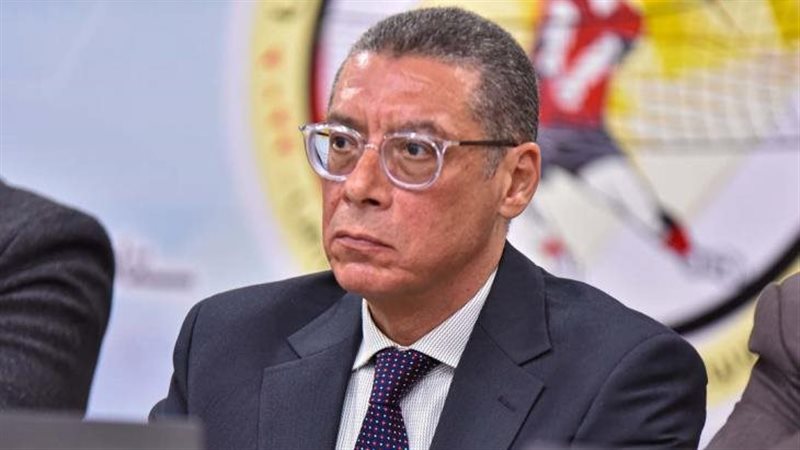 ياسر قمر، فيتو