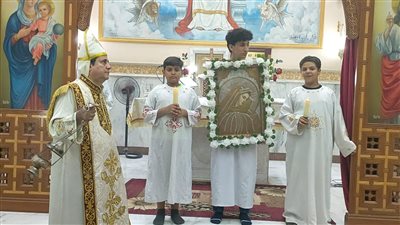 كنيسة الكاثوليك بعزبة النخل تحتفل بعيد العذراء