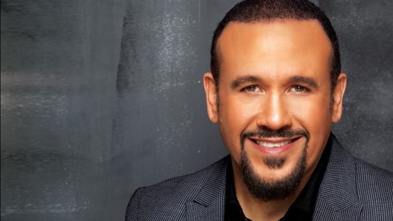 هشام عباس، فيتو