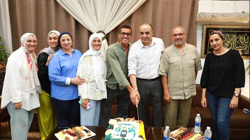 نادي الشمس يكرم أحمد