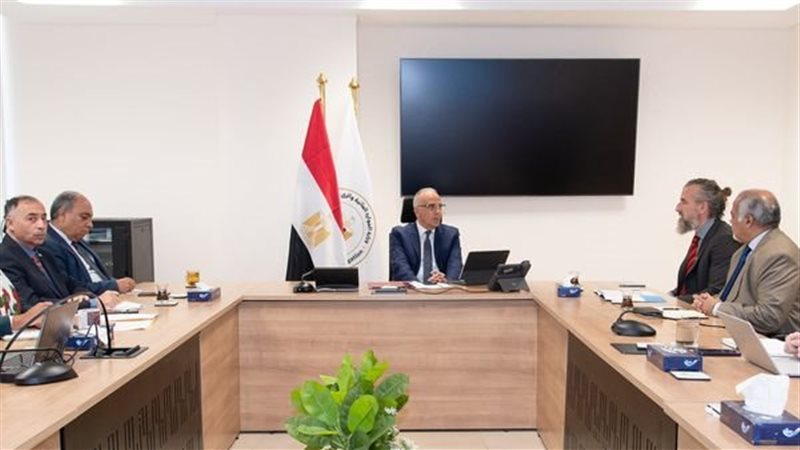 وزير الموارد المائية