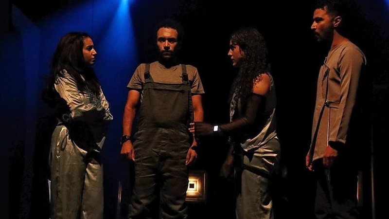 مسرحية ماكبث المصنع،