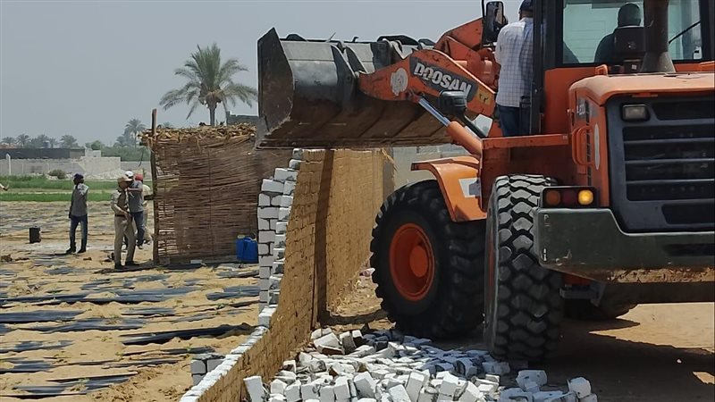 جانب من أعمال الازالة،