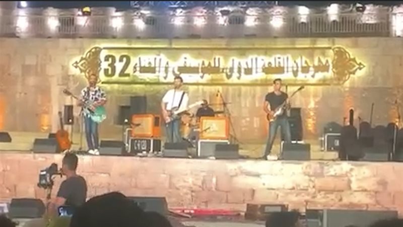مهرجان القلعة، فيتو