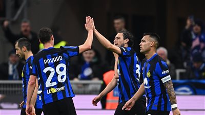 إنتر ميلان يفوز على كومو 0/2 في الدوري الإيطالي