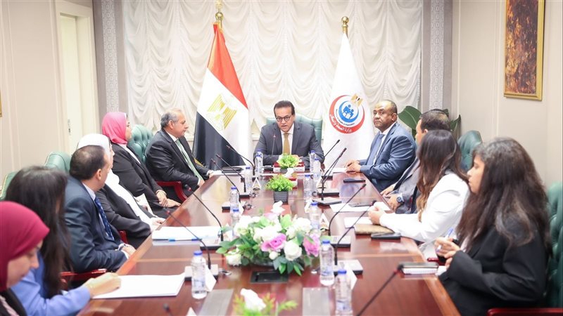 اجتماع وزير الصحة،فيتو