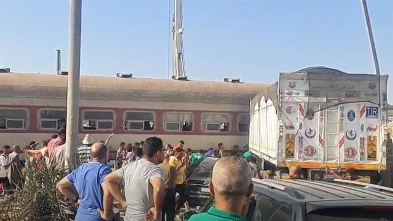 قطار برج العرب 