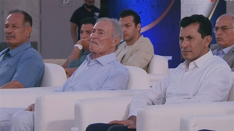 اشرف صبحي