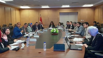 التضامن تبحث إمكانية إنشاء حضانات وفصول رياض أطفال بقرى حياة كريمة