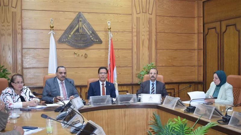 جامعة بنها، فيتو